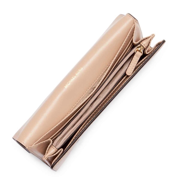 Michael Kors Mott Large Carryall Wallet - Picture 6 of 8